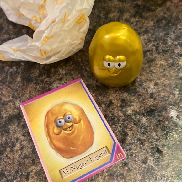 McDonald’s golden chicken nugget - Picture 1 of 3
